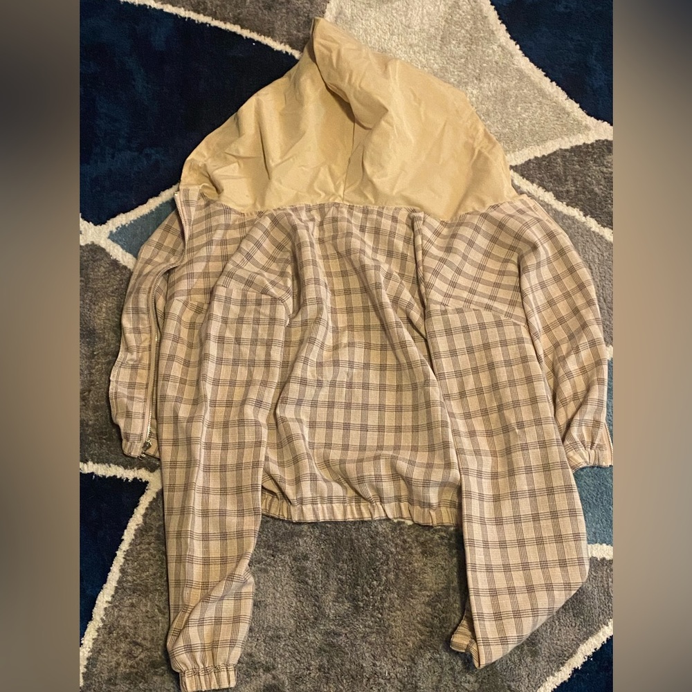 Tan Plain cropped jacket